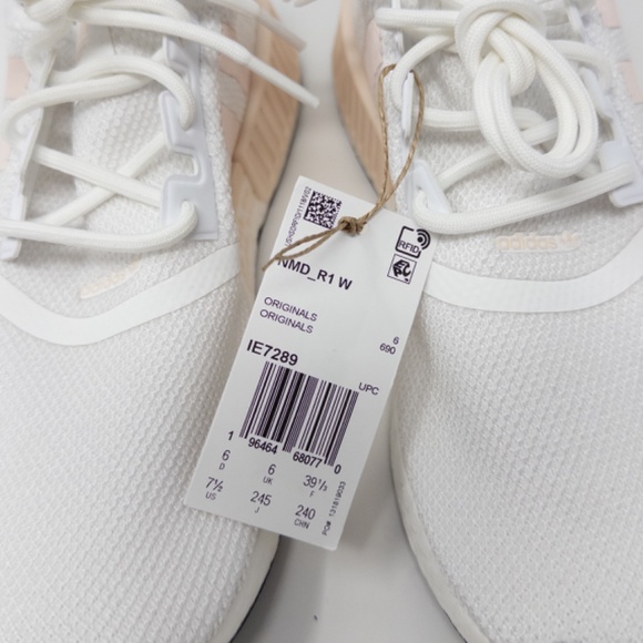 adidas NMD R1 Boost Women’s 7.5 White Wonder Quartz Sneakers - Picture 5 of 8